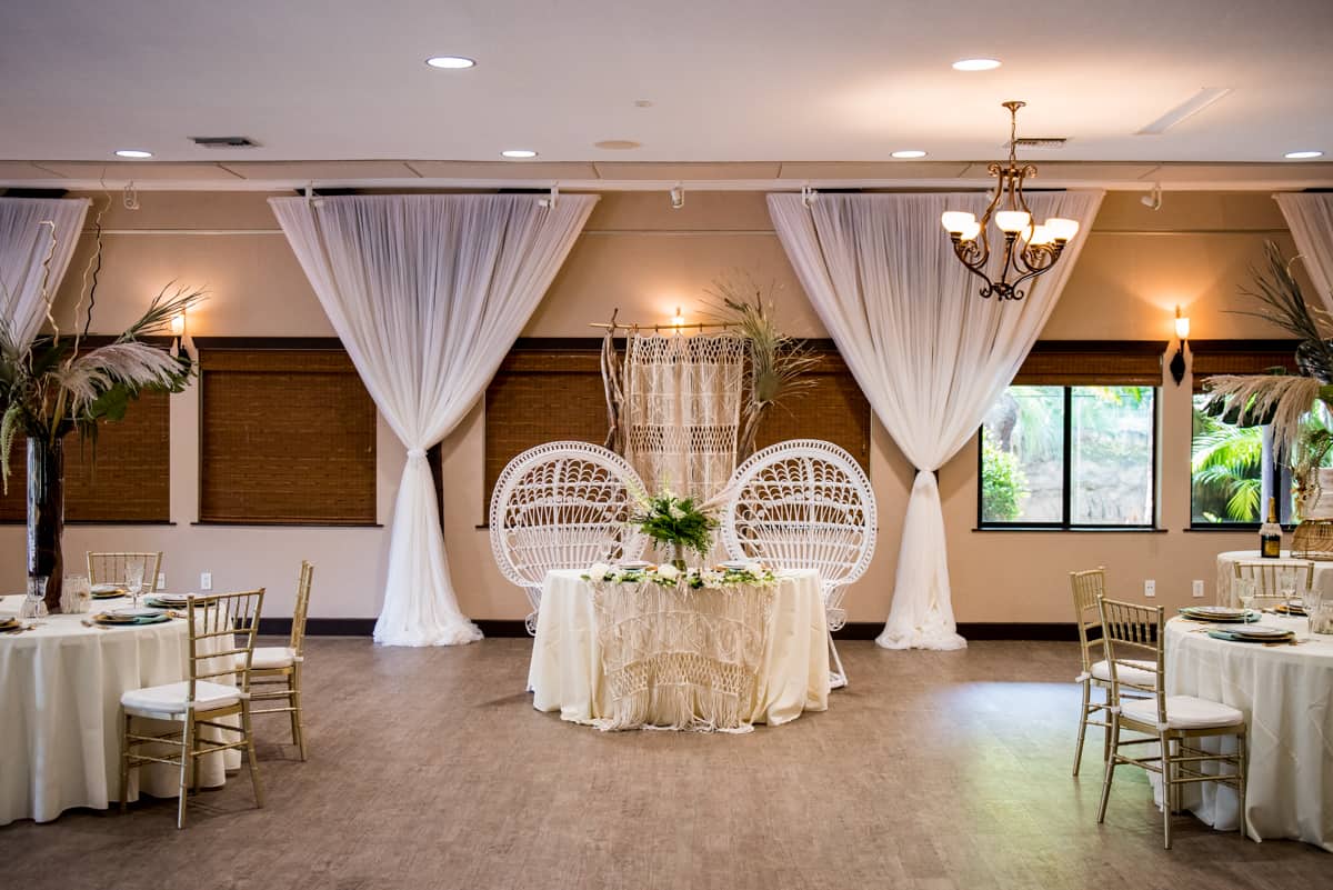 Draping Services Chairs for Affairs